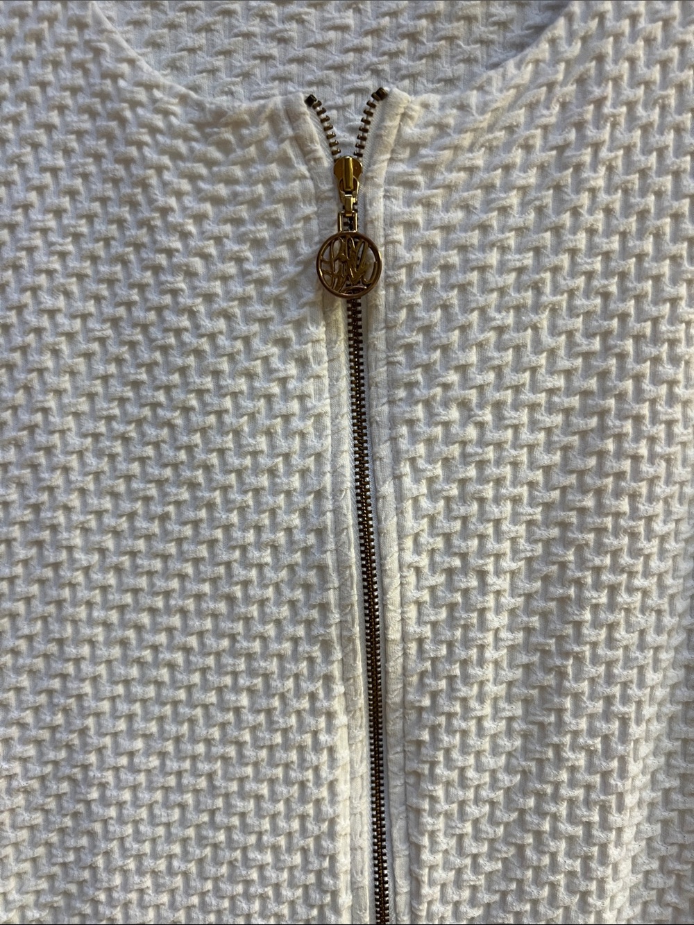 Lilly Pulitzer Lynd White Textured Sleeveless Zip-Front Mini Dress. EUC - Picture 3 of 7